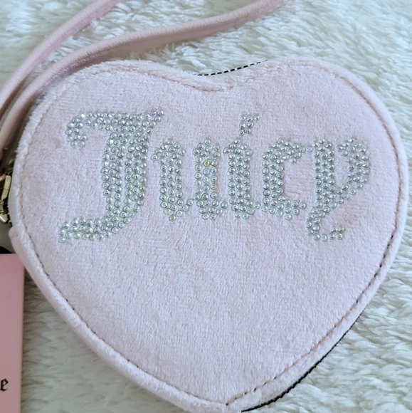 Juicy🍊 Couture Pink Clay Velour Heart🩷 Zip Around Coin Purse - NWT - Picture 3 of 16